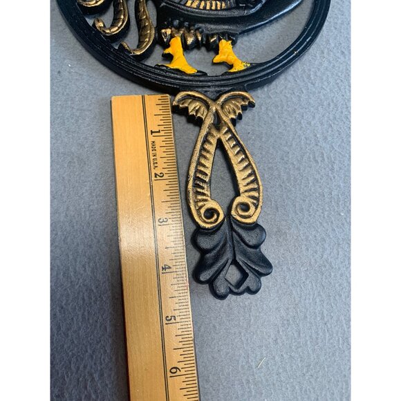 Vintage Cast Iron Rooster Trivet With Handle Cooking Stand Hand-Painted - Picture 6 of 9